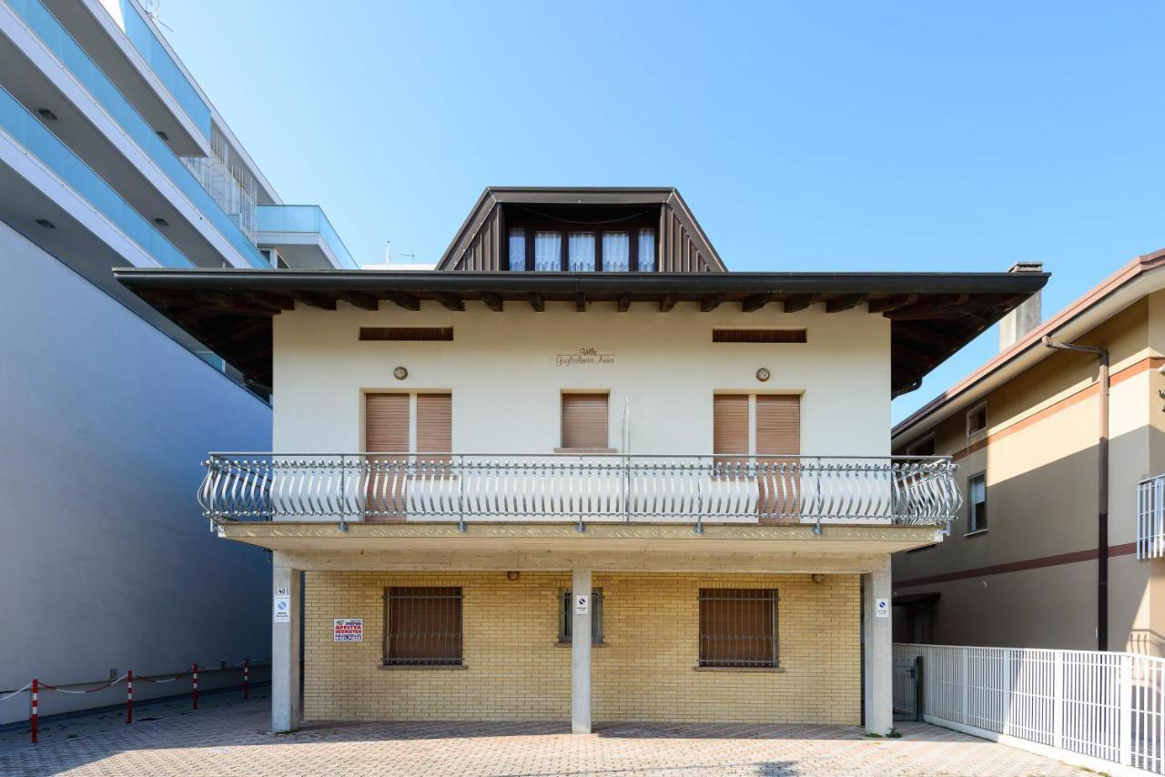 Casa Guglielmo E Anna Villa Lignano Sabbiadoro Exterior photo